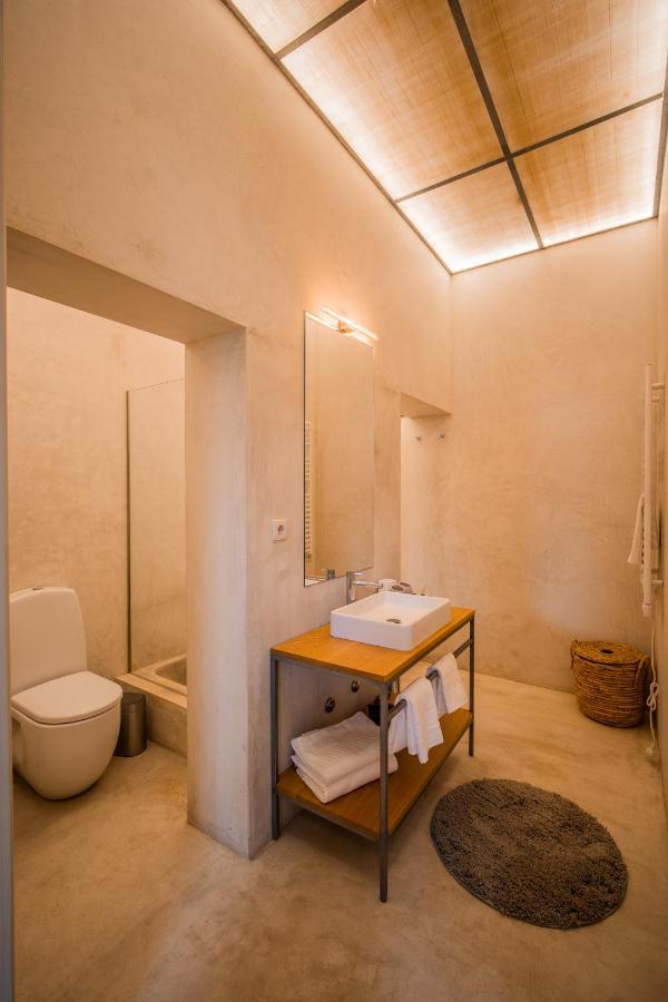 Paraiso Garden Suite--- Spacious & Downtown Porto Exterior foto